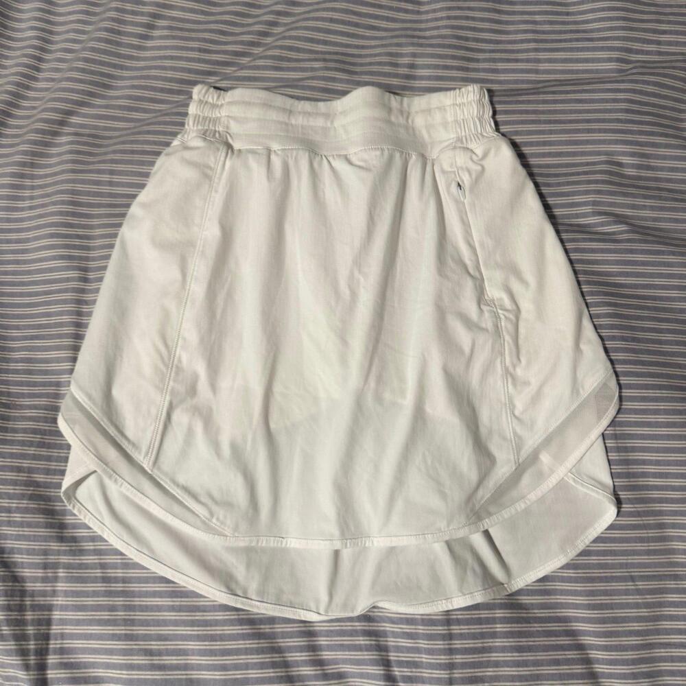 Lululemon Athletica Hotty Hot HR skirt